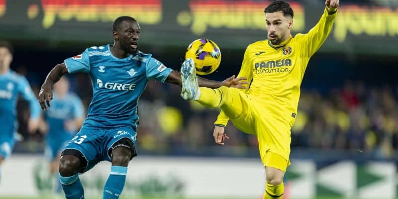 Soi kèo Betis vs Villarreal